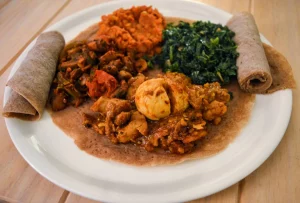 Injera dan Doro Wat